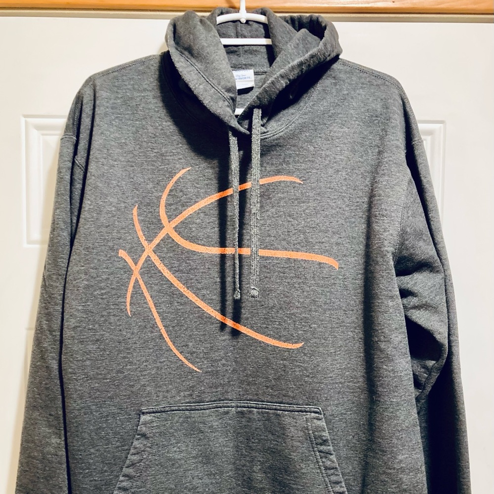 🩶BASKETBALL 🏀 MENS PULLOVER…